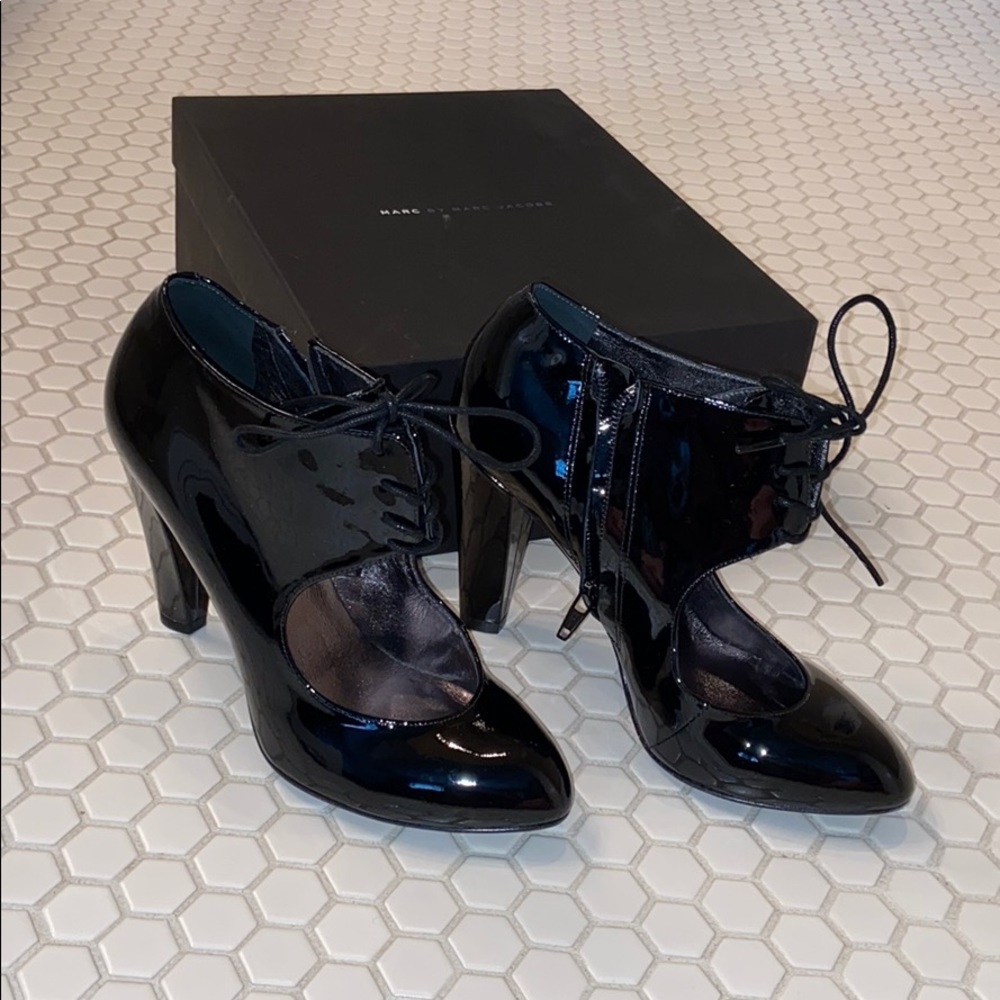 Black Marc by Marc Jacobs heels